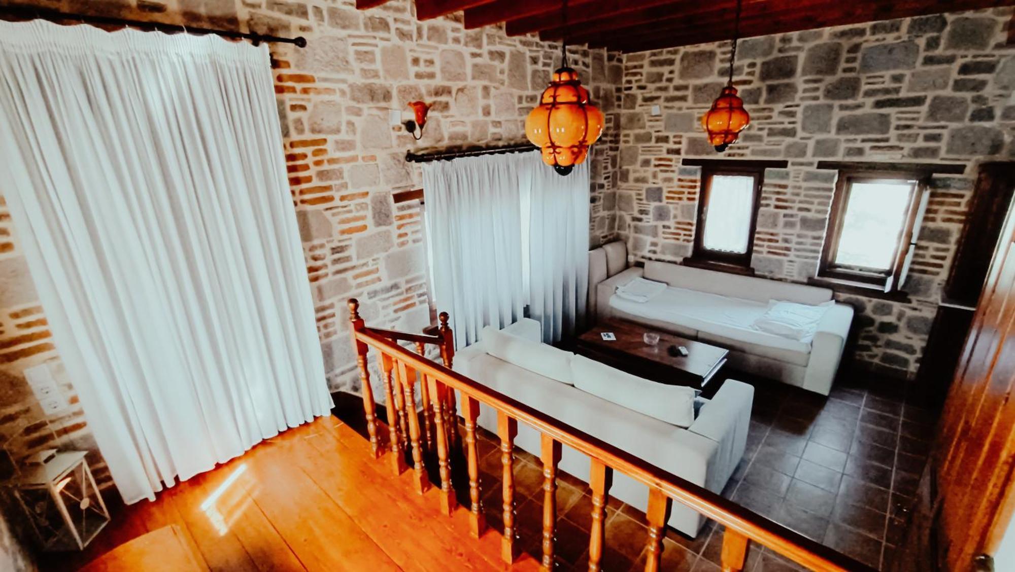 Lesvos Tower House Komninos Sigrion Exterior photo
