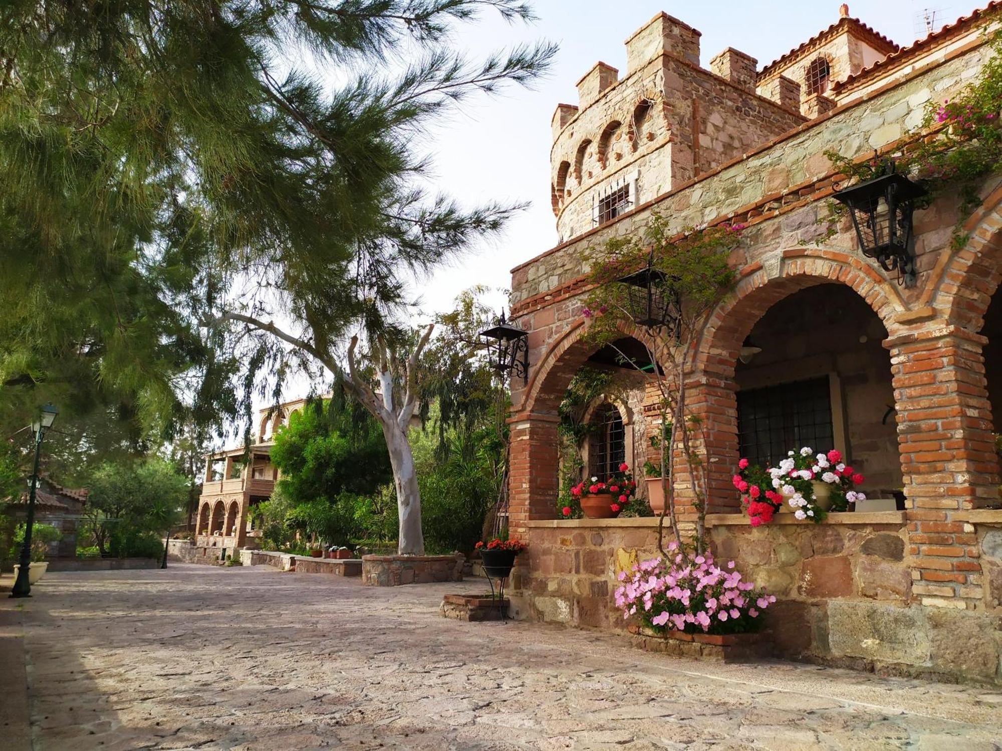 Lesvos Tower House Komninos Sigrion Exterior photo
