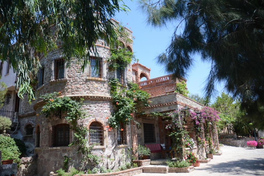 Lesvos Tower House Komninos Sigrion Exterior photo
